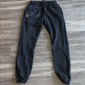 Talentless - women’s Sweatpants NWT